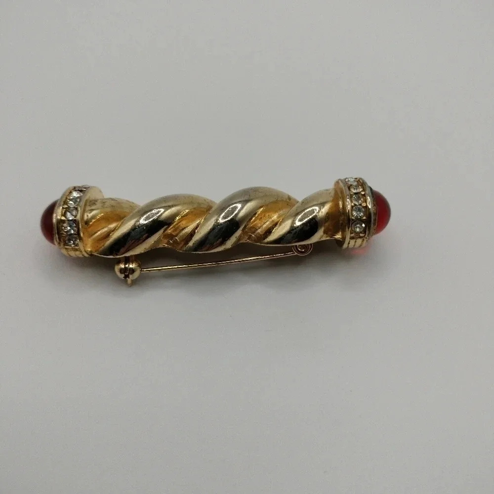 Gold Tone Twisted Chunky Bar Pin Red Cabochons Vintage Statement Brooch Scepter